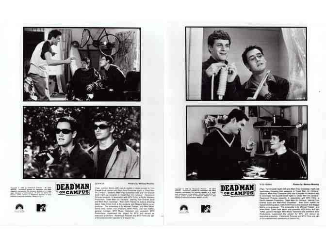 DEAD MAN ON CAMPUS, 1998, presskit, Tom Everett Scott