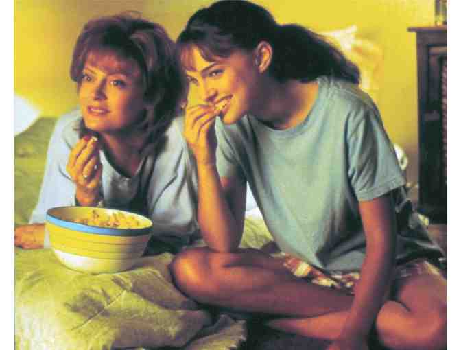 ANYWHERE BUT HERE, 1999, color slides, Susan Sarandon