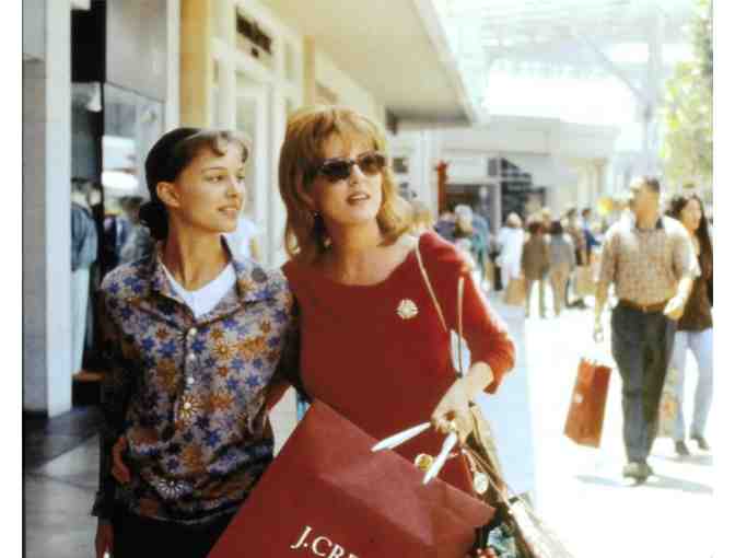 ANYWHERE BUT HERE, 1999, color slides, Susan Sarandon