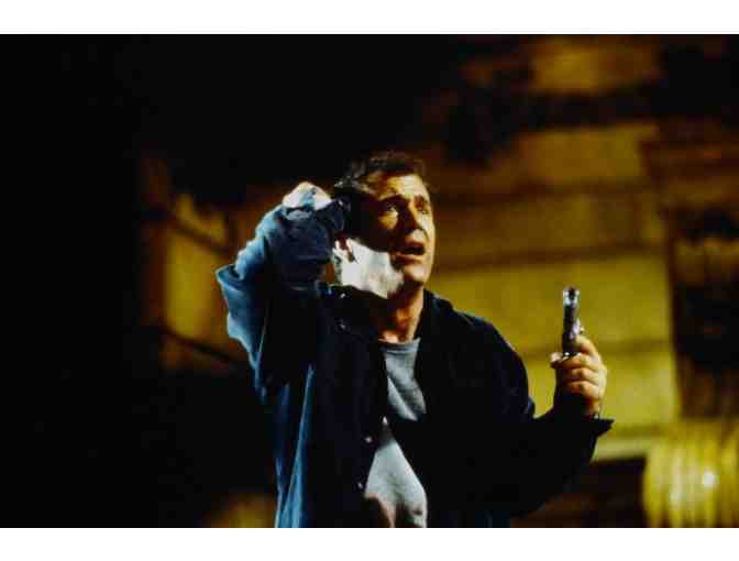 CONSPIRACY THEORY, 1997, color slides, Mel Gibson, Julia Roberts