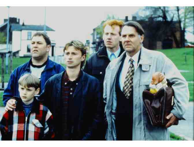 FULL MONTY, 1997, color slides, Robert Carlyle, Tom Wilkinson