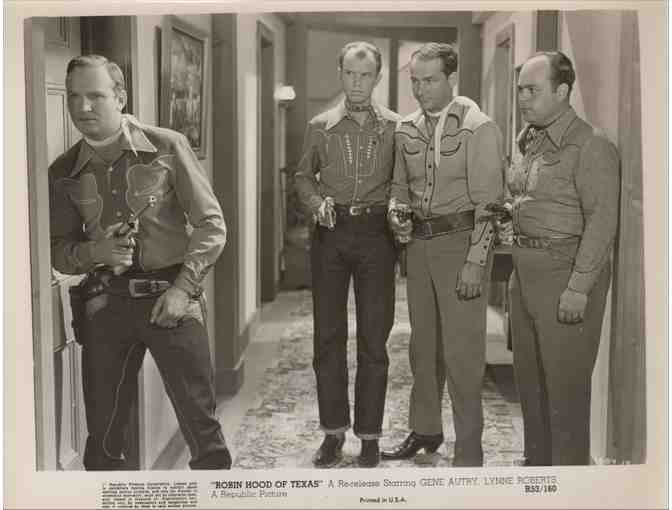 ROBIN HOOD OF TEXAS, 1947, movie still set, Gene Autry, Lynne Roberts, Holloway