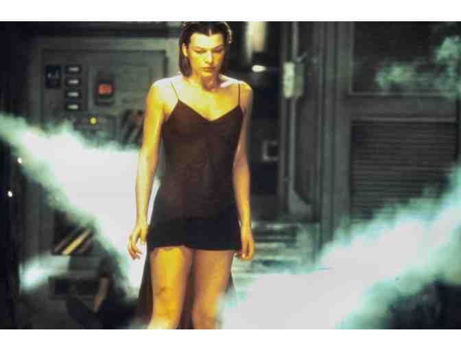RESIDENT EVIL, 2002, color slides, Milla Jovovich