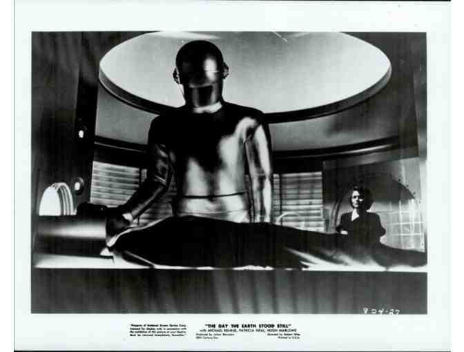DAY THE EARTH STOOD STILL, 1951, movie stills, Michael Rennie