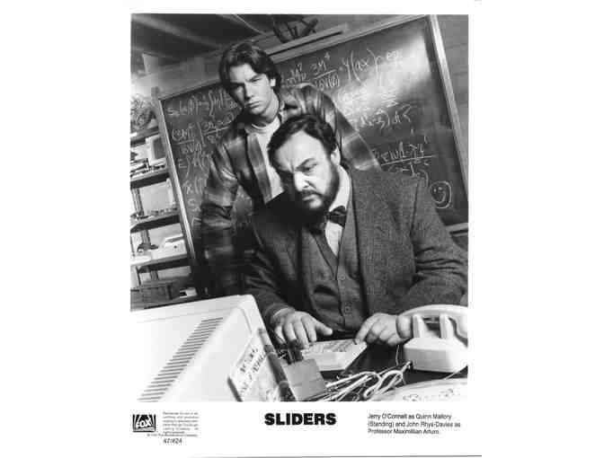 SLIDERS, tv stills and photos, Jerry OConnell, John Rhys-Davies