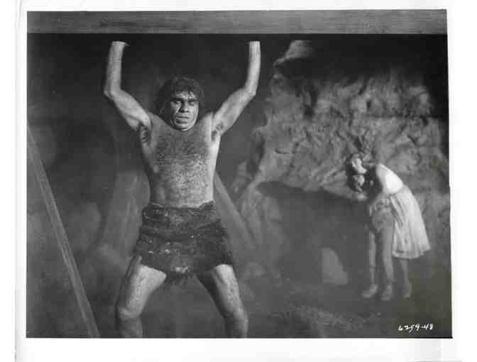 DINOSAURUS, 1960, movie stills, Ward Ramsey, Kristina Hanson