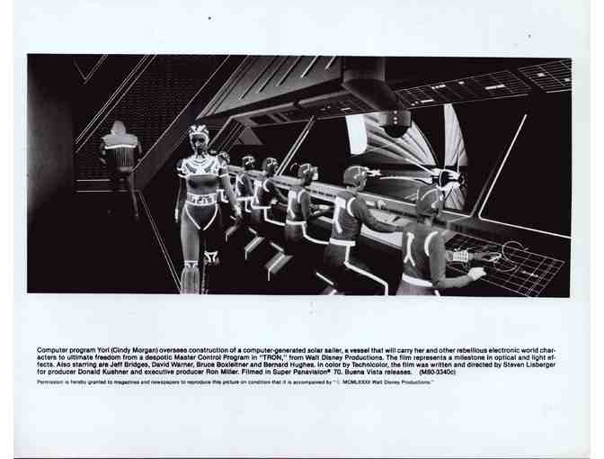 SCI-FI STILLS LOT 2 - Superboy, Star Trek, Mystery Men