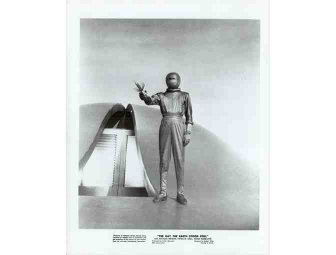 DAY THE EARTH STOOD STILL, 1951, movie stills, Michael Rennie