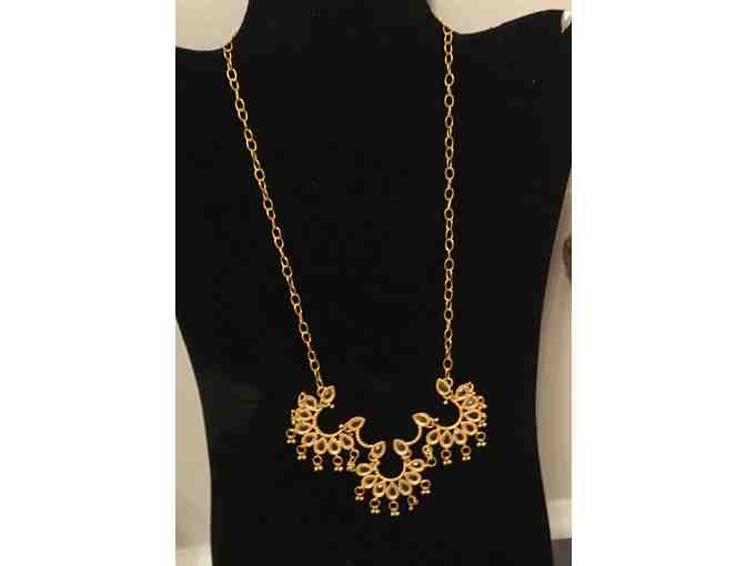 Necklace with Crystals