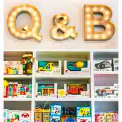 Quinnie & B, Room 7—Tayen Mai