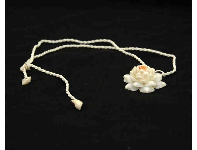 Seashell necklace - Handmade in Cuba