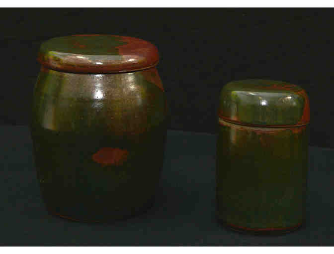 Mud Matters Limited Edition 4-Piece Pottery Set ft. Vase Centerpiece