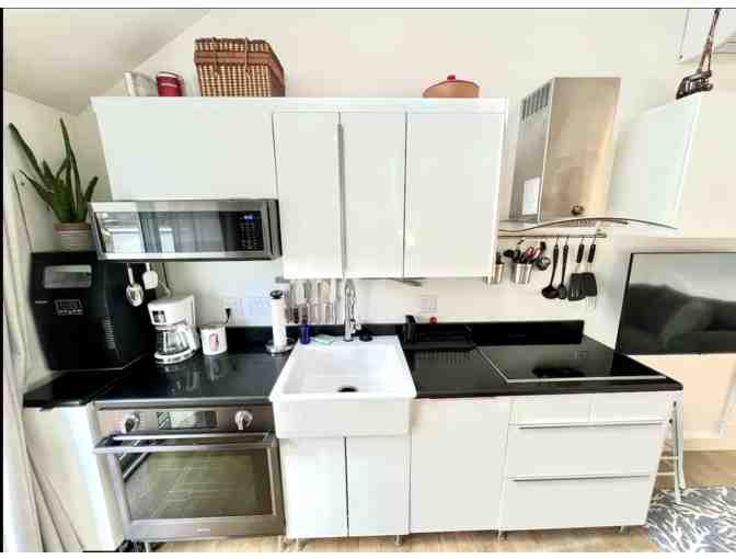 Escape to Ptown - 4-Night Stay at The Last Unicorn