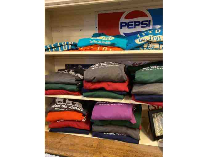 Ripton Country Store sweatshirt and hat