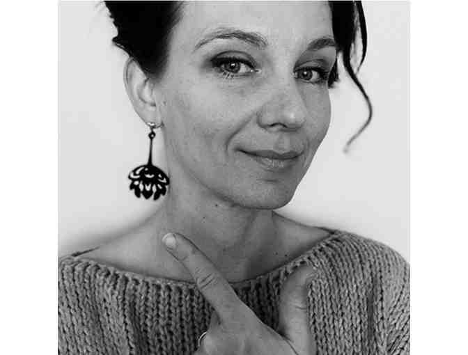 'Mila' 3D-Printed Earrings - Shine Noir by Aya Karpinska (TNS parent)