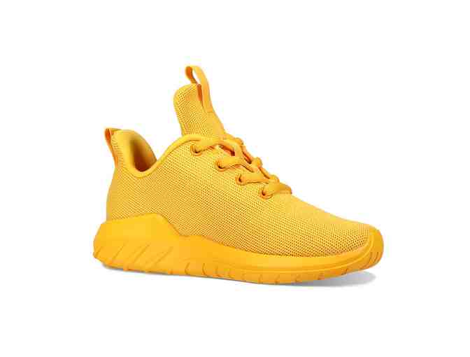 Soulsfeng - Plutonium Sneaker, size 4 Big Kid