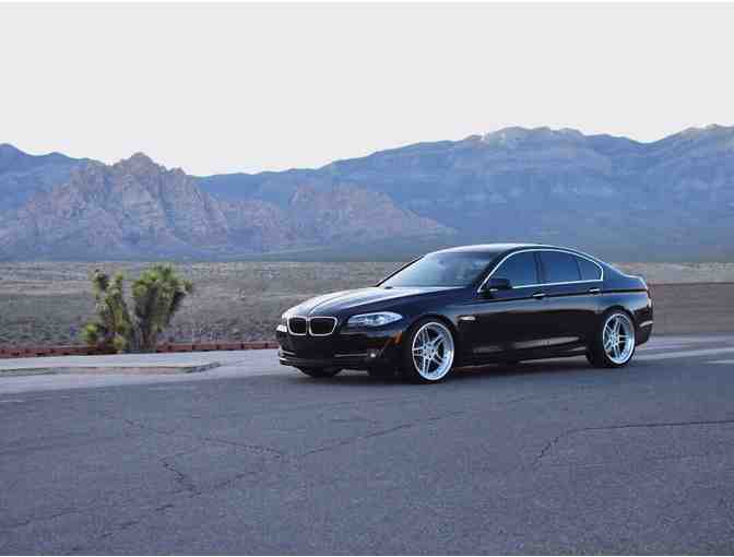 Seveno Luxury Automotive Solutions: Heavy Window Decontamination