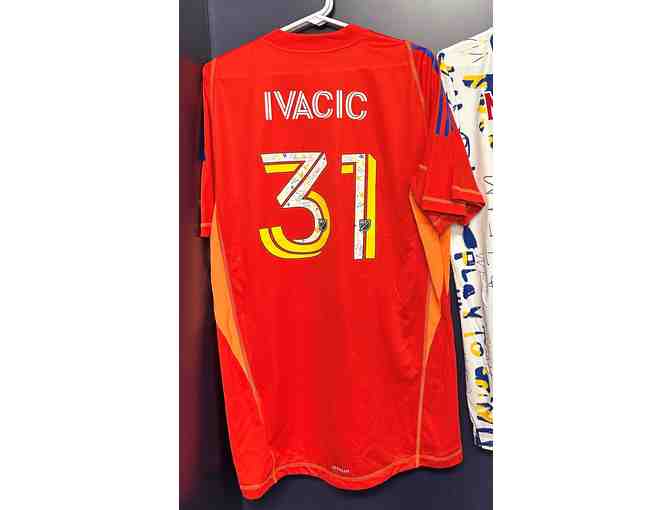 Aljaz Ivacic Signed Fight Childhood Cancer Match Jersey - Photo 3