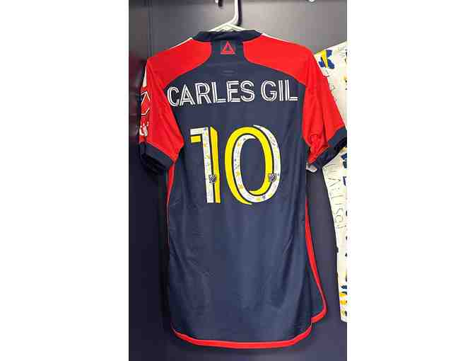 Carles Gil Game-Worn, Signed Fight Childhood Cancer Match . Jersey