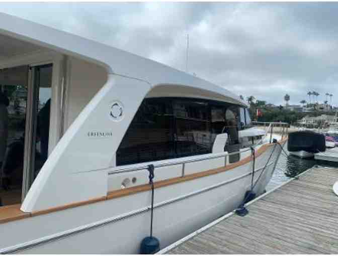 2 Night Stay in Catalina at the charming Bellanca Hotel + 2 Catalina Flyer Tickets