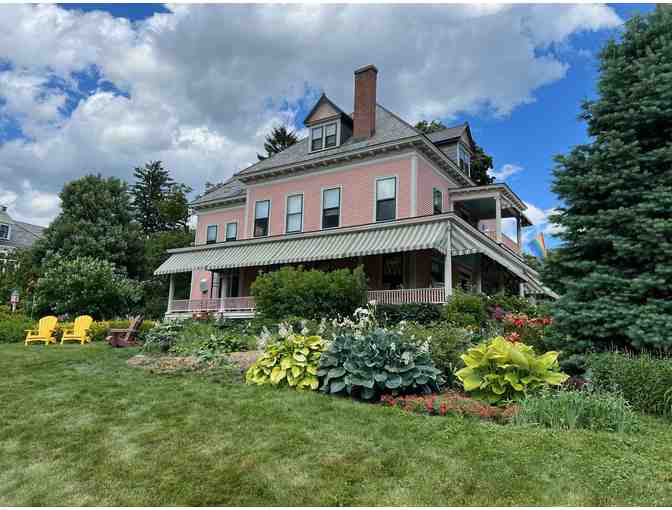 Grand Manchester Home Tour and Progressive Dinner for 6 guests