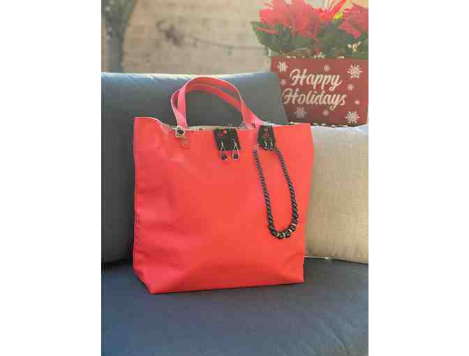 Thirty-One Gifts Purse and blue pearls jewelry set