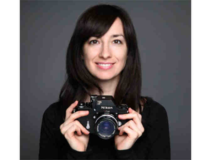 A mini photo session for a headshot/corporate portrait from Organic Headshots