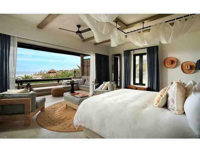 Amazing Cabo San Lucas Vacation for Two!