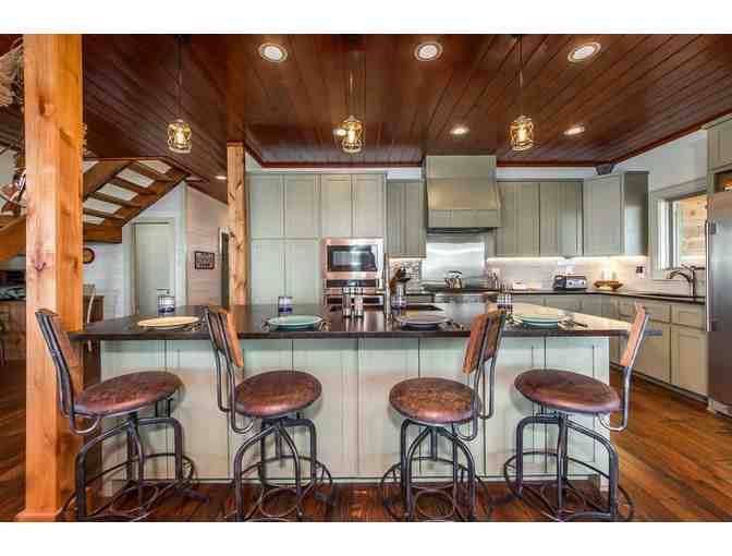 Luxury Lake Getaway with Private Chef