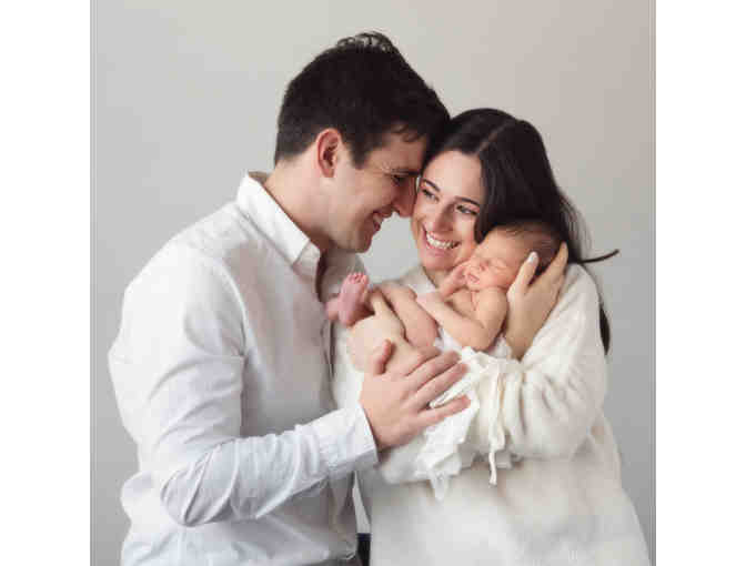 Weekday Family Portrait Sitting + a $140 Artwork Credit for One immediate Family