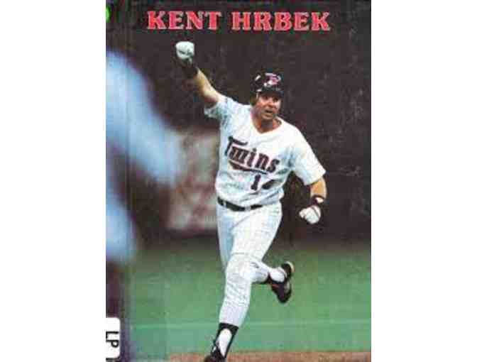 TWINS FAN TREAT | TWINS CLUB SEATS FOR 4 | SIGNED KENT HRBEK BALL