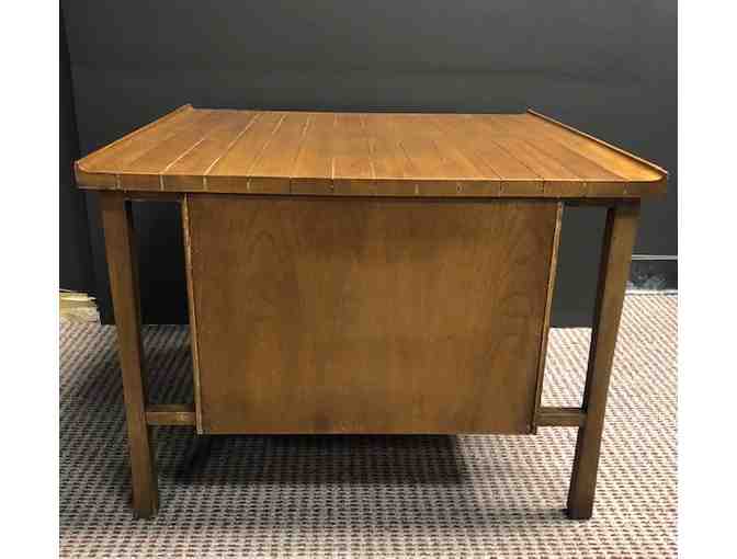 Vintage Mid-Century Modern Coffee Table