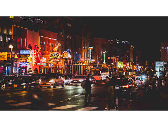 Grand Ole Opry Galore - Photo 3