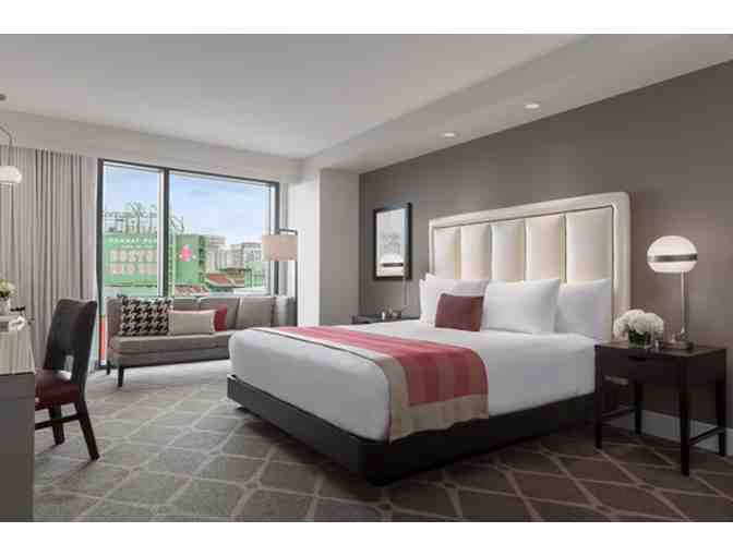 Hotel Commonwealth Overnight