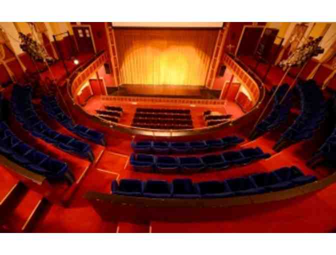 An Evening of Theater for Two . . . at the Geyer!