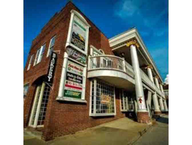 Carol & Dave's . . . an old-fashioned roadhouse!