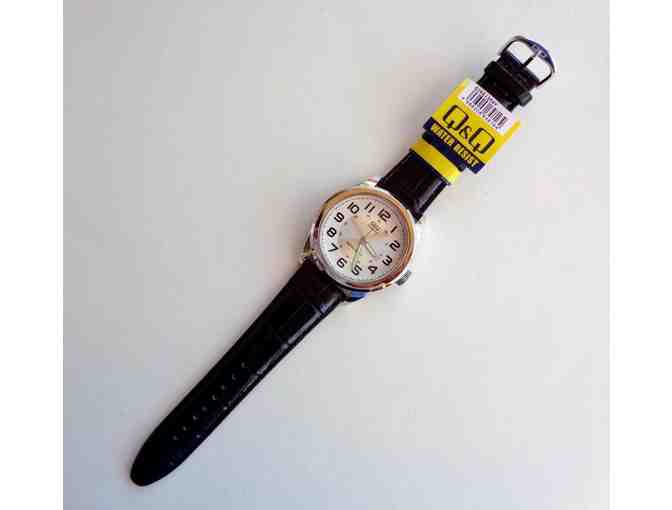 Q & Q Men's Quartz Analog Watch -- New