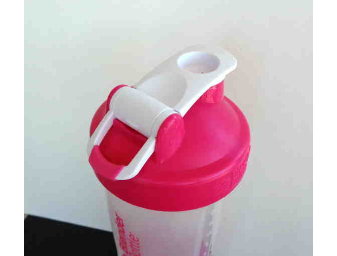 Pink Blender Bottle -- 32 Ounces -- Used Once