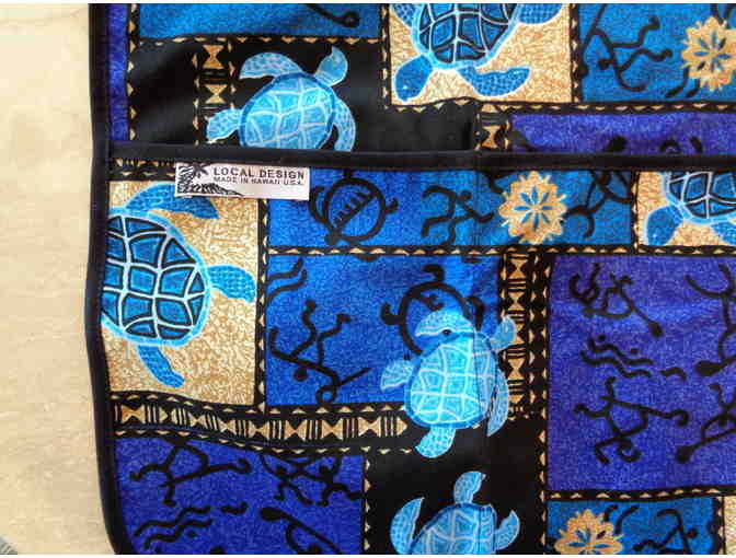 Hawaiian Turtle Print Apron -- New