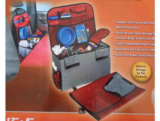 Pet Parent Traveler with Detachable Back Seat Cover -- New
