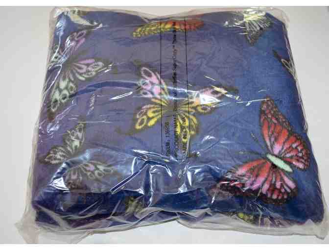 Super Cozy Butterfly Fluttering Friends Throw Blanket -- New