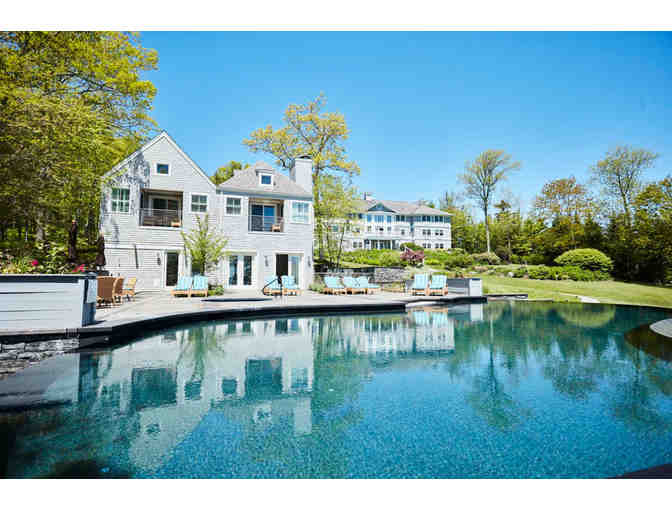 Inn at Ocean's Edge - 2 Night Stay for 2 Persons in Oceanview Room w/Breakfast