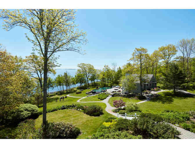 Inn at Ocean's Edge - 2 Night Stay for 2 Persons in Oceanview Room w/Breakfast