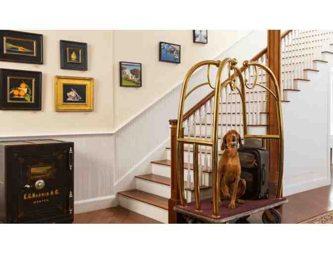 Grand Harbor Inn Overnight Stay in a Grand Suite