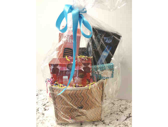 Beauty Basket by Sogno Salon - Photo 1