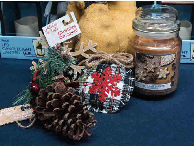 Candlelight Kitty Christmas