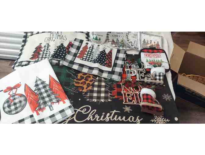 ONE STOP HOLIDAY DECORATING!