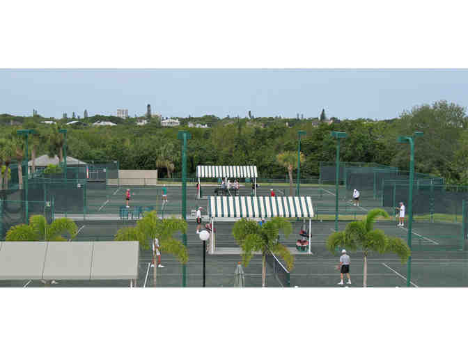 One hour doubles tennis lesson at the Landings Racquet Club