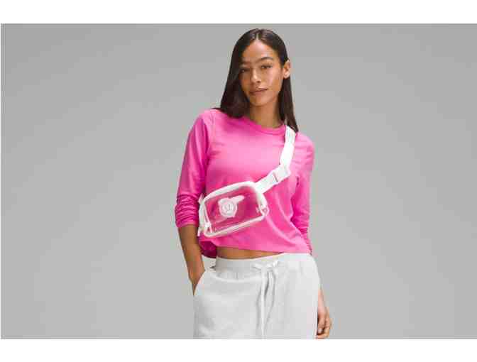 Lululemon Everywhere Belt Bag