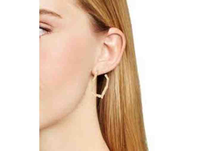 Kendra Scott Necklace and Earrings